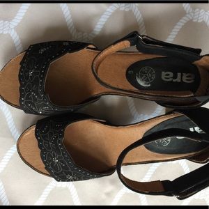 Ara Shoes Size 7.5